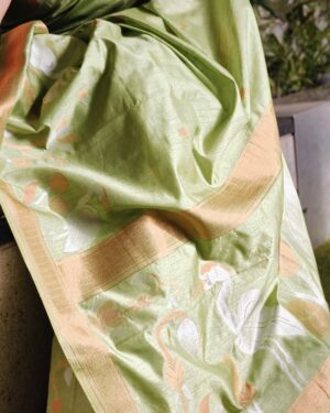 Green Matka Silk Saree with Flamingo Jamdani Weave