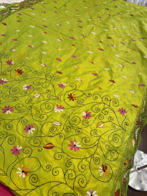 Parrot Green Kathan Stitch - Body