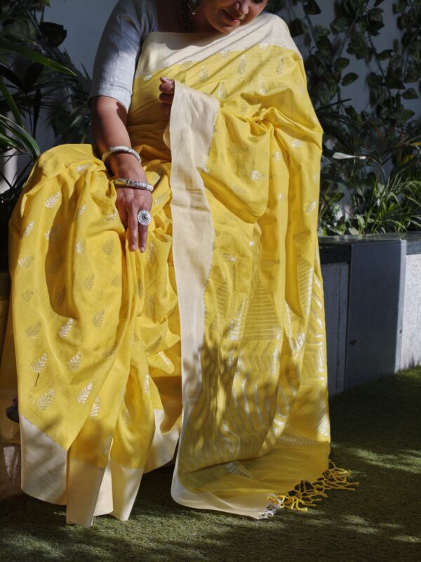 Yellow Silver Zari Jamdani Weave Saree