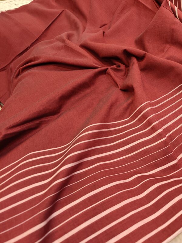 maroon cotton saree minimal white stripes design - Blouse Piece