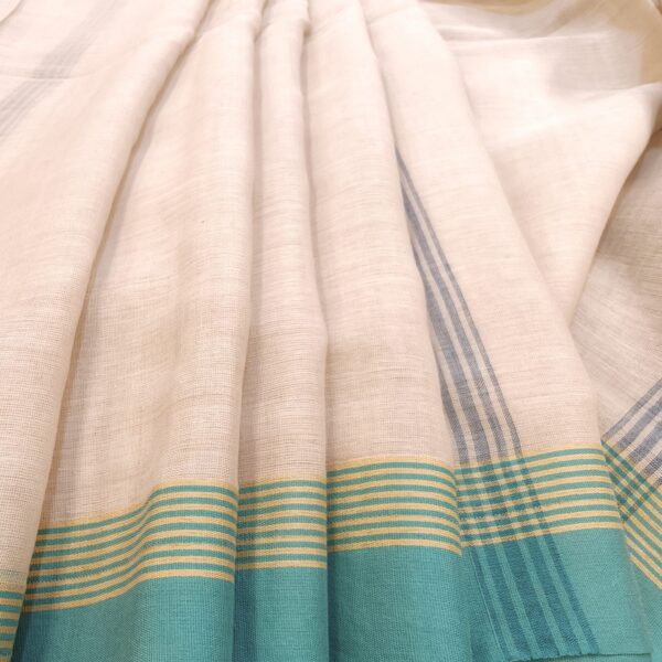 off white cotton saree with turquoise border handloom - saree pleates