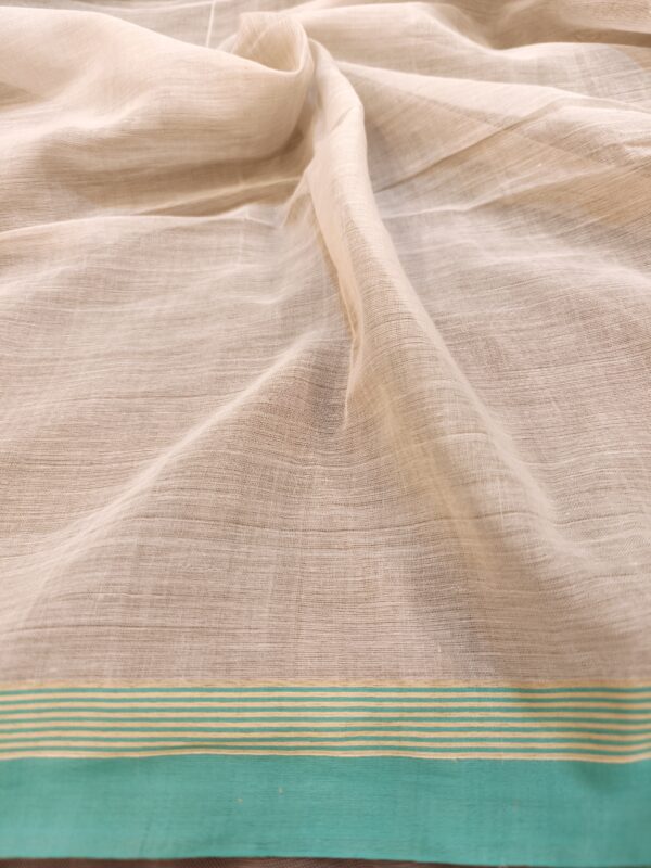 cotton saree off white with turquoise thread motifs - blouse piece