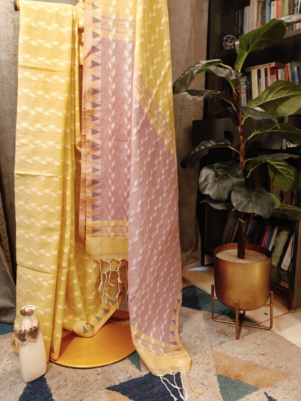 yellow pink cotton handloom saree dual tone