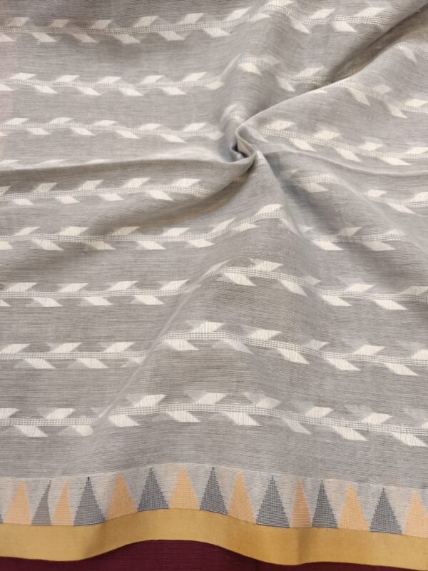 pink grey saree close-up handloom weave texture